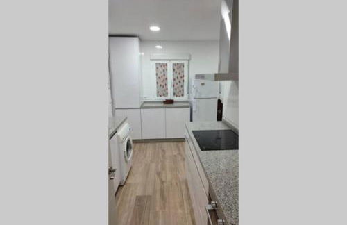 MUY CÉNTRICO, A 8 MIN DEL AVE ANDANDO, REFORMADO. - Foto 7