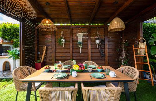 Antonakis Villa Secret Pool & Hot Tub Hideaway - Photo 5