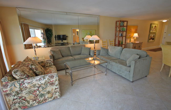 335 El Matador 1 Bedroom Condo by RedAwning - Foto 1