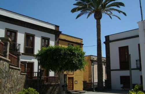 PRECIOSA CASA EMBLEMATATICA, PISCINA,WIFI - Foto 3