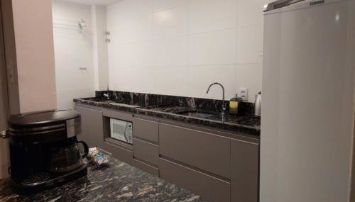 Belo apartamento quarto e sala bem localizado - Foto 3