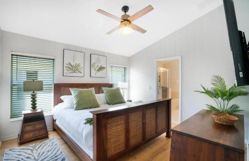 Great Location, gated community, private heated POOL - Foto 4