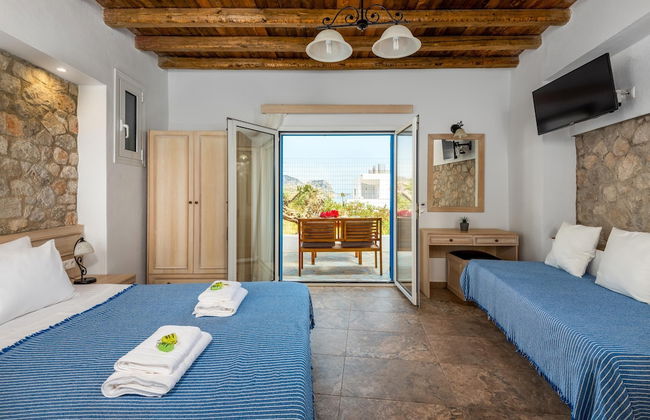 Agnanti Beach Studios - Photo 20