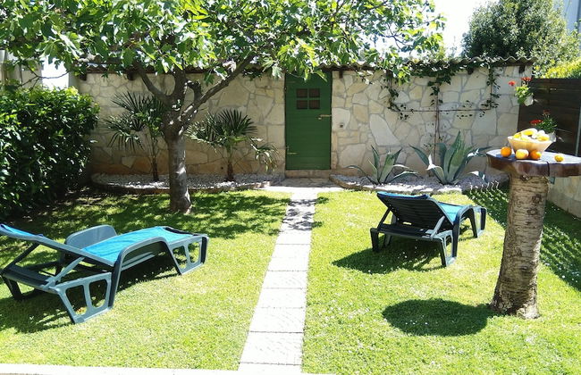 Urban Premium Apartments - Adults Only - Photo 31