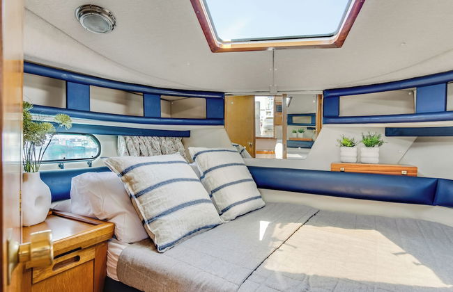 Boat Glafkos - Charming 2 bdr Boat - Photo 2