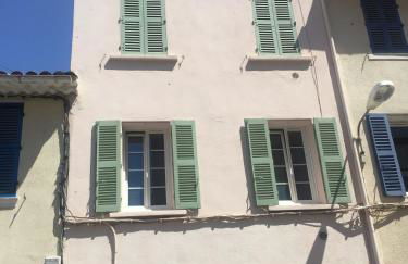 Le Suffren, studio classé ventilé ,wifi, à 100 m de la plage - Foto 18