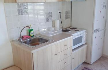 Studios ΣΤΟΥΣ ΠΥΡΓΟΥΣ ΘΕΡΜΗΣ - Foto 45