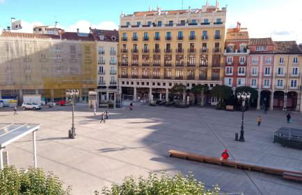 Apartamento plaza Mayor con garaje - Foto 1