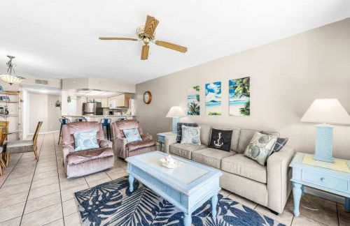 East-End PCB Condo with Gulf Views & Beach Access - Foto 4