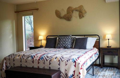 Yosemite Riverside Retreat with small beach access and air conditioning - Foto 11