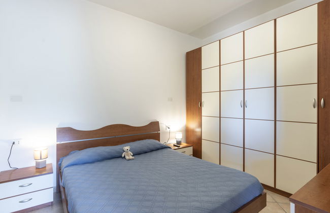 2 bedroom House in Cipressa with private pool and garden - Photo 19