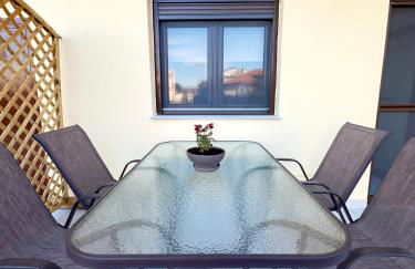 Hermes Luxury Apartment - Photo 36