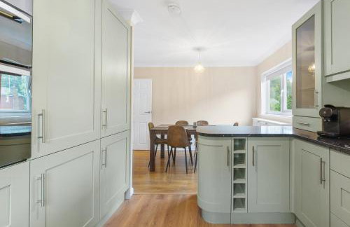 Modern Serenity in Langley Vale - Photo 13