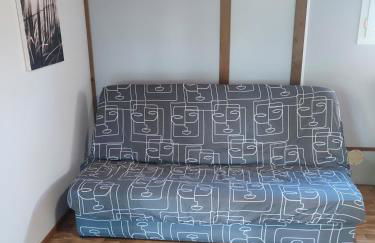 Grand chalet en bois climatisé avec vue sur le lac - Photo 14