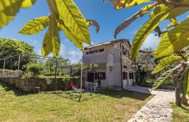 Holiday Home Sladonja Apartments - Foto 1