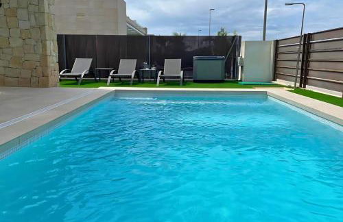 Modern villa with private pool at Golf Vistabella - Foto 8