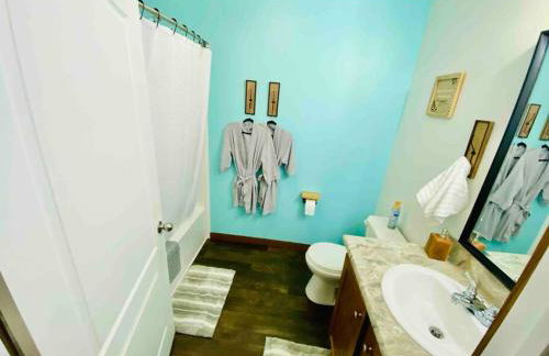 3 Bedroom in Hocking Hills w King Bed Logan Ohio - Foto 27