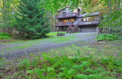 Winter Hideaway - Sled Hill, Hot Tub, Fireplace, Game Room - Foto 49