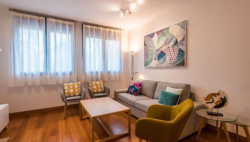 Puerta del Príncipe - Free Parking - Foto 3