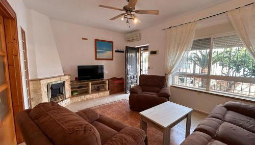 Amazing 3 floor house in front of the beach - Foto 4