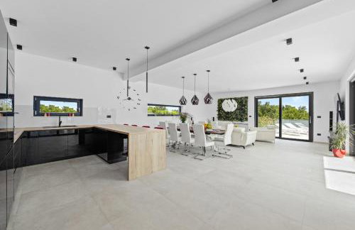 Villa MaEm in Central Istria for families with Sauna, Whirlpool & Sea View - Foto 29