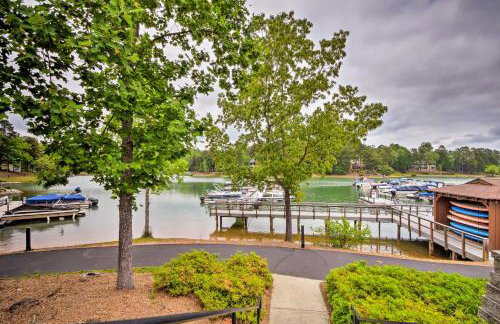 Lakefront Condo with Resort-Style Amenities and Marina - Foto 25