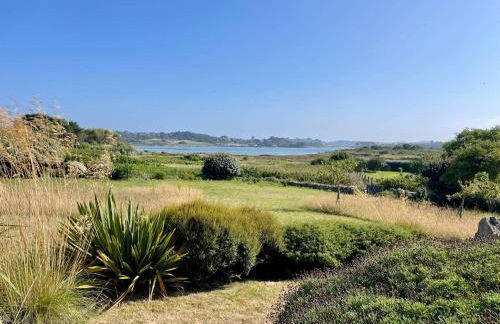 Maison rénovée avec jardin, wifi, BBQ, parking, à 250m de la mer - Pleumeur-Bodou - FR-1-368-14 - Foto 9