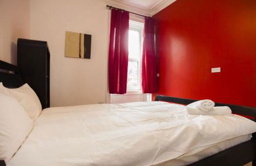 Lovely 3 Bdrm by Meadows - Foto 29