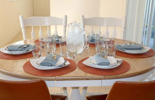 Family Vacation House at Resort - Foto 78