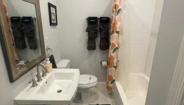 3BD Brookland Home W Parking & Metro Access - Foto 2