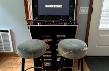 Winter Hideaway - Sled Hill, Hot Tub, Fireplace, Game Room - Foto 32