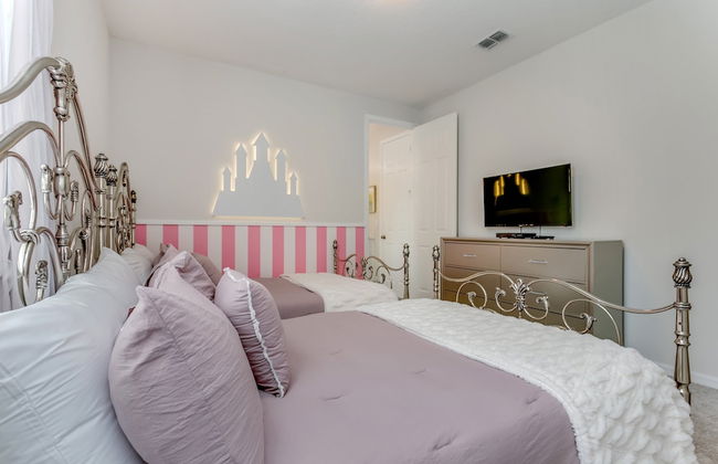 9 BD 6.5 BH With Game Room and Pool - Foto 9