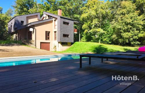 Villa Les Chabannes Pool Billiards & Leisure - Foto 1