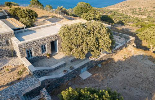 Pavlaina Complex of Traditional Residences in Nisyros. Enjoy the garden and the Sea View - Foto 20