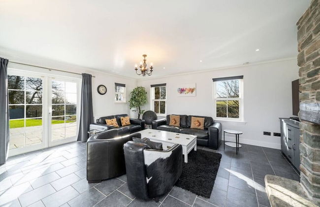 Thatched Cottage - hot tub BBQ and Pool Table - Foto 8