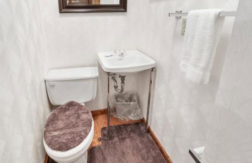 SC105B 1BR 1BA Sleeps Six Wi-Fi Free Parking Close To Lift - Foto 7