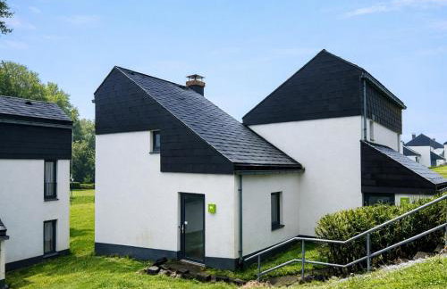 Family holiday home in Hambachtal Holiday Park - Foto 44