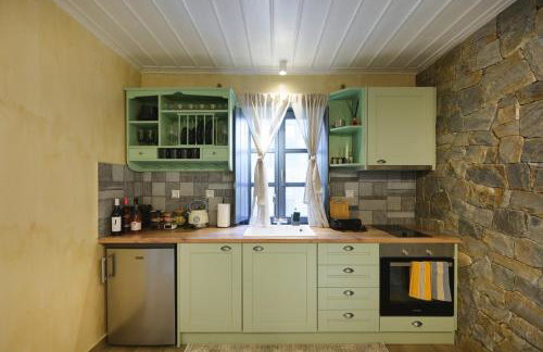 Wild Lavender Mountain Resort - Photo 36