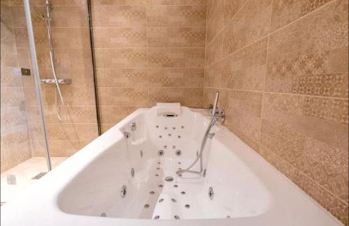 Maison cosy en montagne avec piscine chauffée - Foto 21