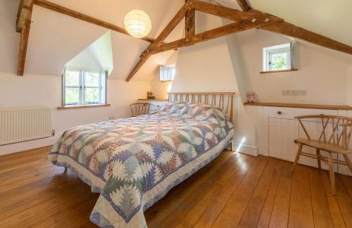 Field Row - Photo 21