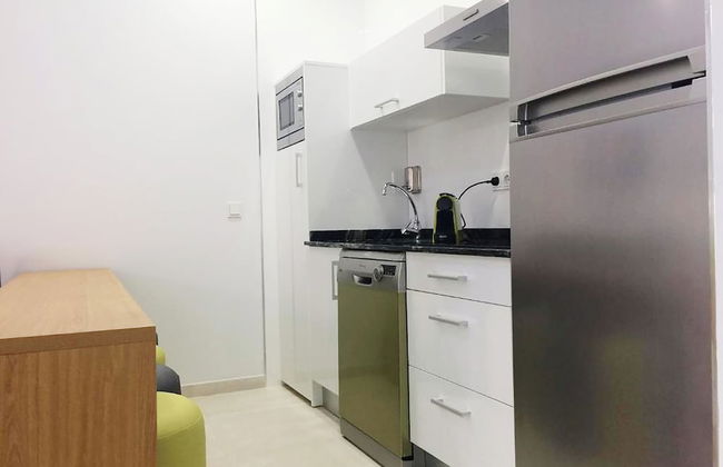 Feelathome Rivero Apartments - Photo 38