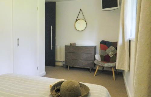 Priory Barn - Photo 11