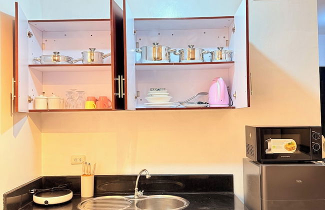 Malate Bayview Mansion - Photo 32