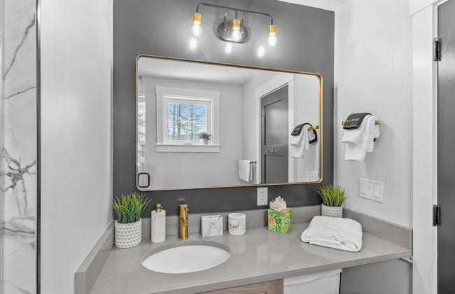 Bearfoot Lodge - Photo 22