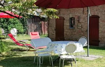 SchlossparkFerienwohnungen Rheinsberg mit Garten - Foto 3