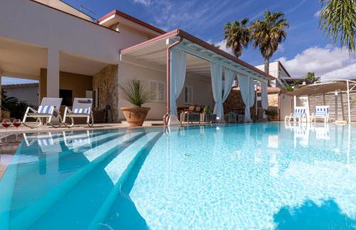 Villa Zamia con piscina - Foto 1