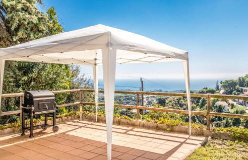 Lovely Home In Sant Cebrià De Vallalta - Foto 6