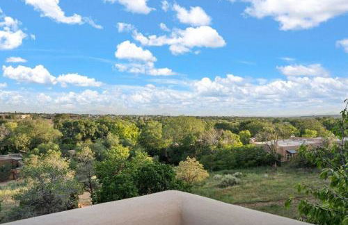 Scenic Santa Fe Downtown Escape - Foto 23