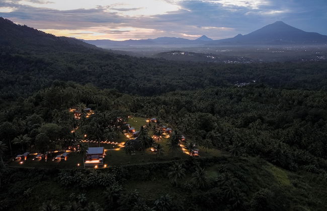 Bobocabin Bunaken Hills - Photo 44