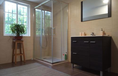 Lar A Rola El precio x una noche es para dia y medio Check in 9am Out 21pm - Foto 49